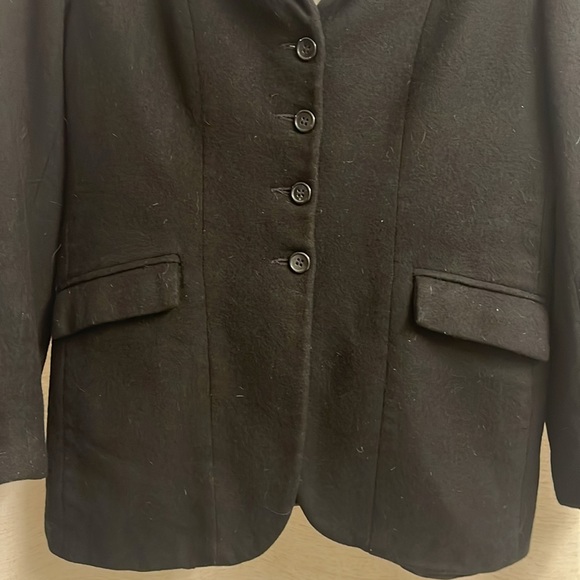Devon-Aire Dressage Hunt Coat - Picture 3 of 7